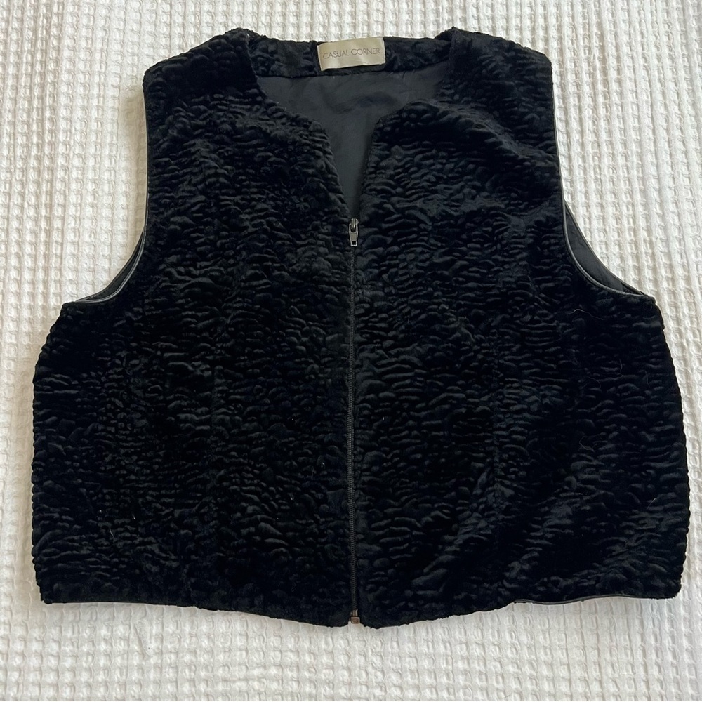 Vintage casual corners black velvet vest